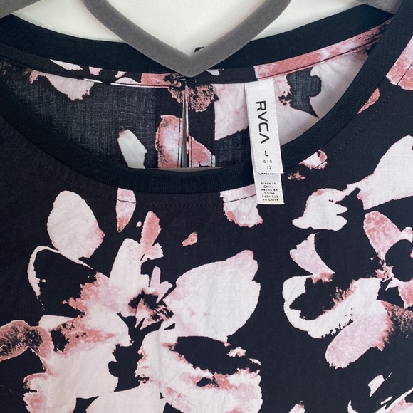 RVCA Tie Dye Flower Printed Shift Dress - Picture 3 of 4